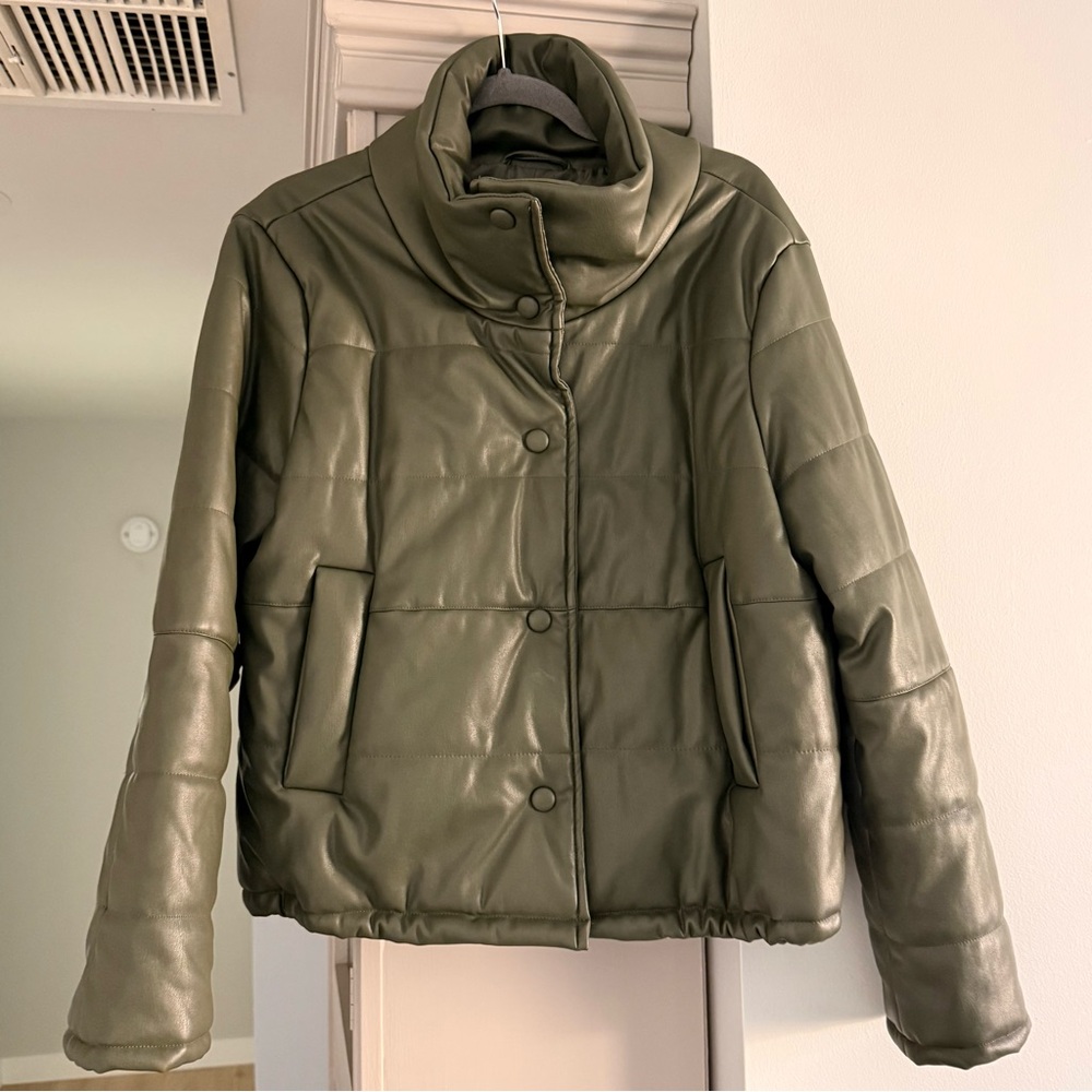 Pomander Place (Tuckernuck) Vegan Leather Puffer